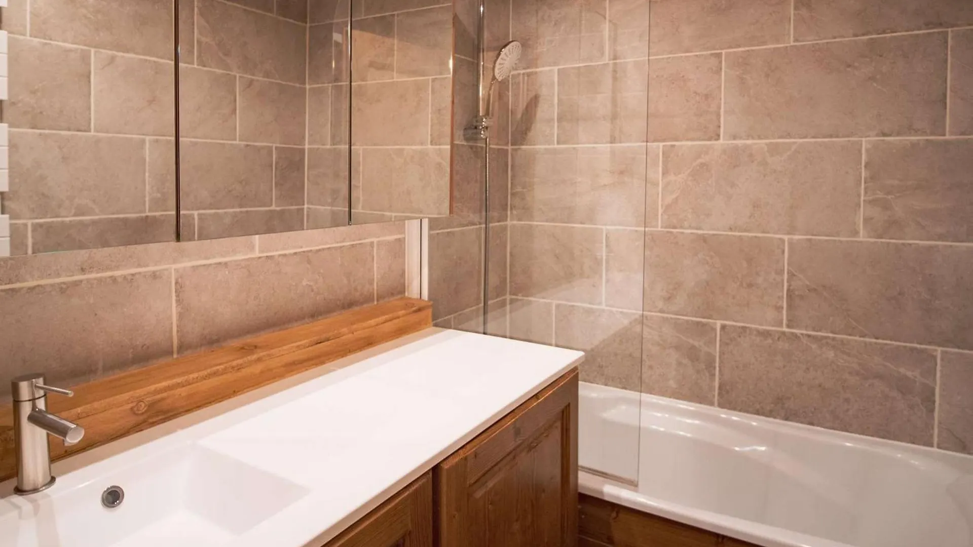 Confort Moderne A Val Thorens - 5 Pers, Skis Aux Pieds, Quartier Calme - Fr-1-637-87